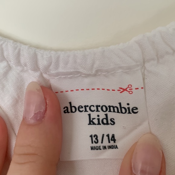 abercrombie kids 13/14 white tank - Picture 3 of 3